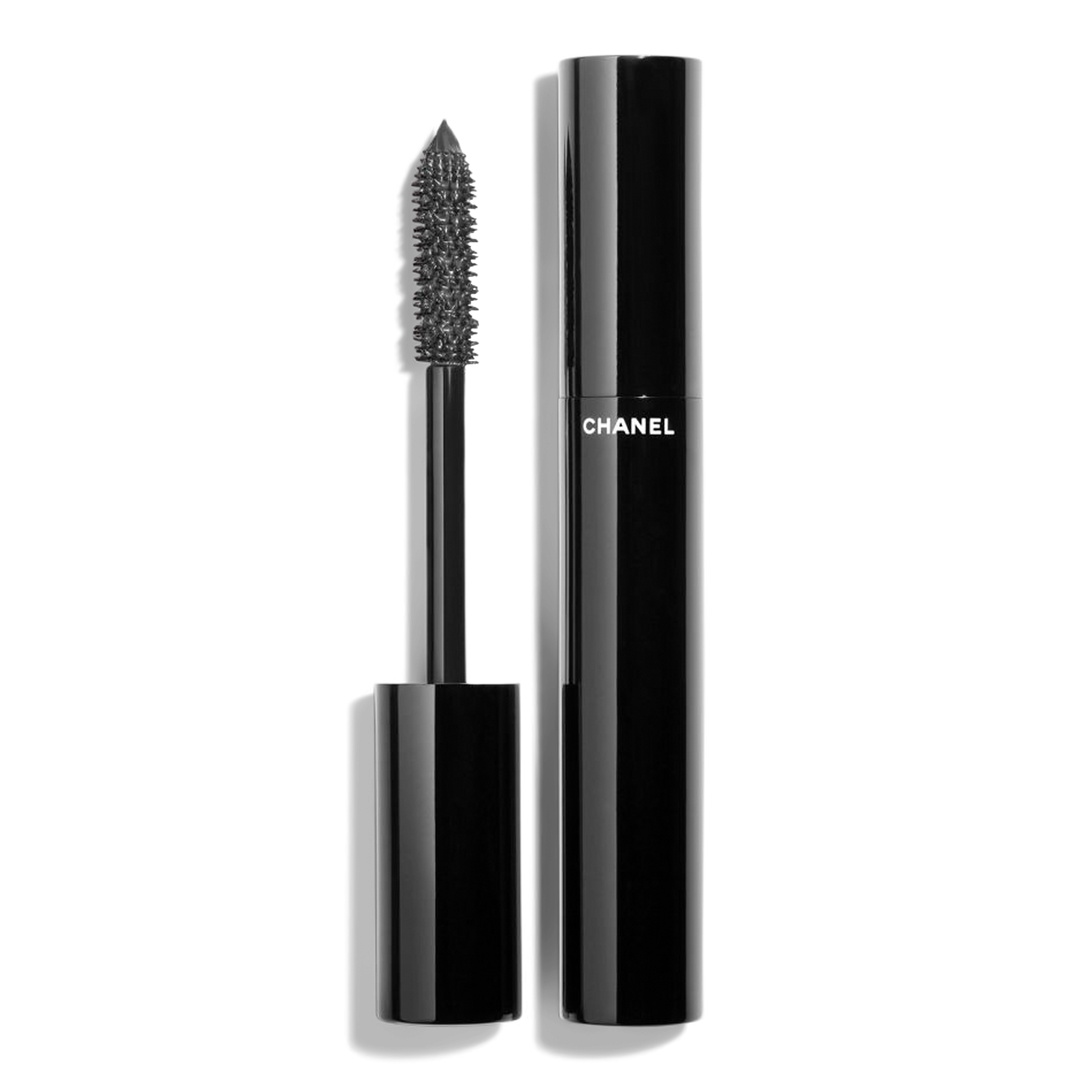 chanel-le-volume-de-chanel-noir-11