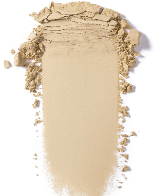 clinique-almost-powder-makeup-spf-15-04