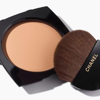 chanel-les-beiges-h-gl-sheer-pwd-ref-b50