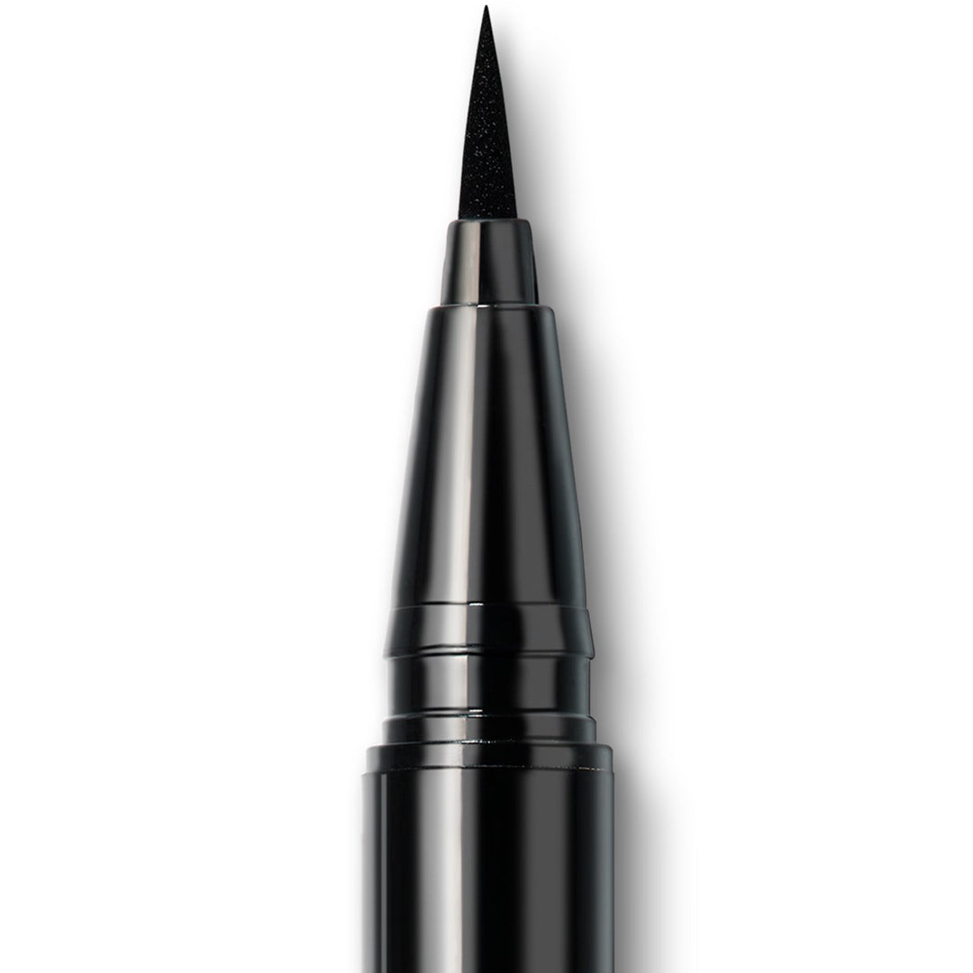guerlain-noir-g-grafic-eyeliner-01