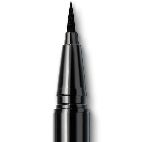 guerlain-noir-g-grafic-eyeliner-01