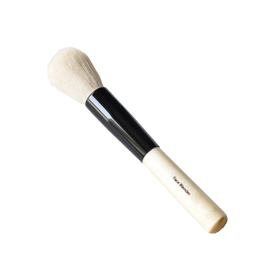 bobbi-b-face-blender-brush