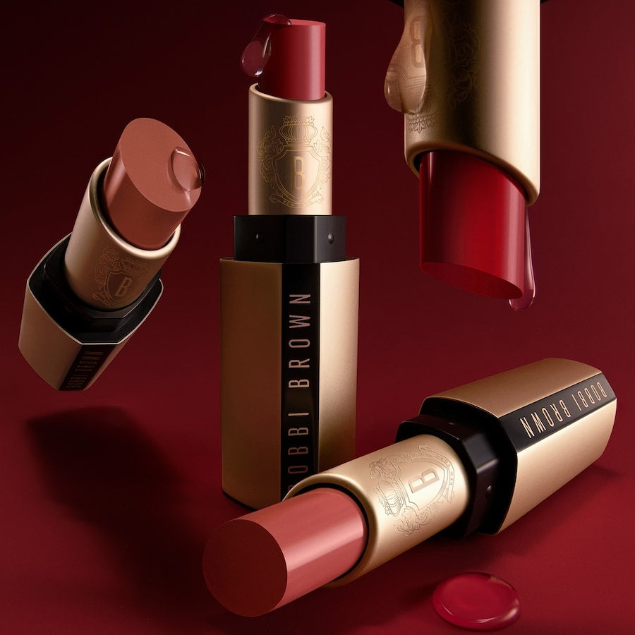 bobbi-b-luxe-matte-lipstick-827