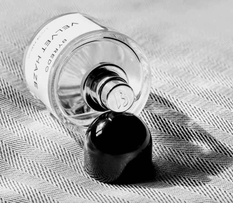 byredo-velvet-haze-eau-de-parfum-2-50-ml