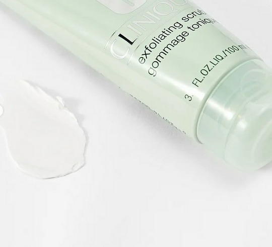 clinique-exfoliating-scrub-esfoliante-rinfrescante-100-ml