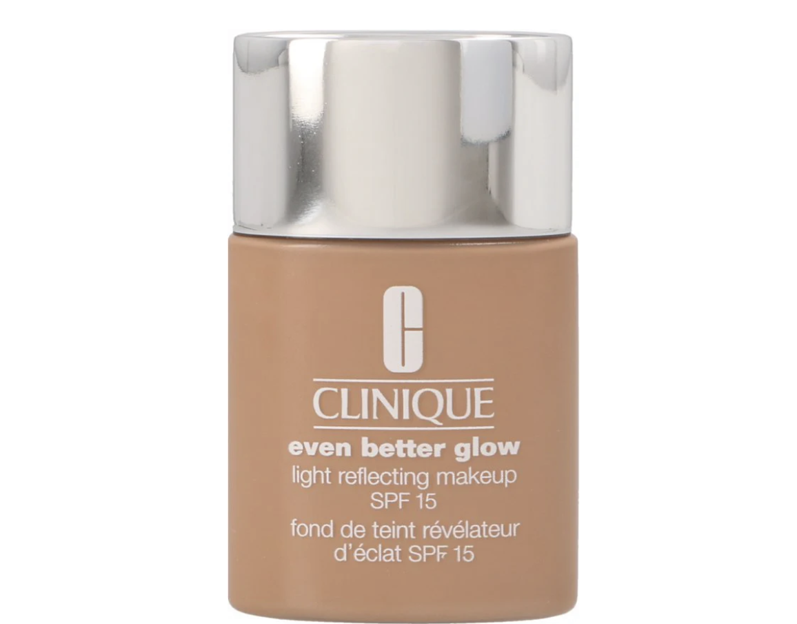 clinique-even-better-glow-fond-cn70