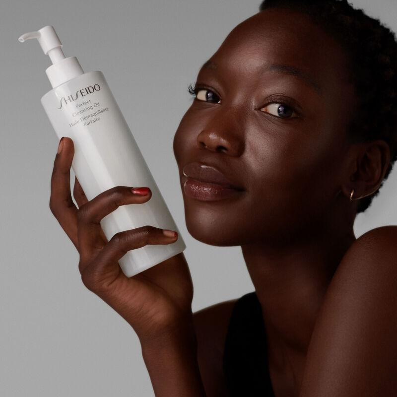 shs-refreshing-cleansing-water-180ml