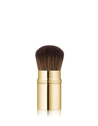 dolce-and-gabbana-t-brush-retract-kabuki-fondat-brush