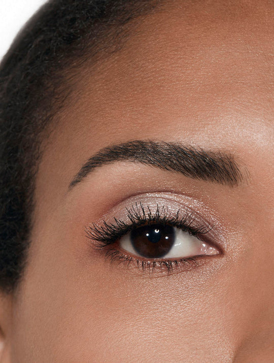 chanel-ombre-essentielle-multi-use-220