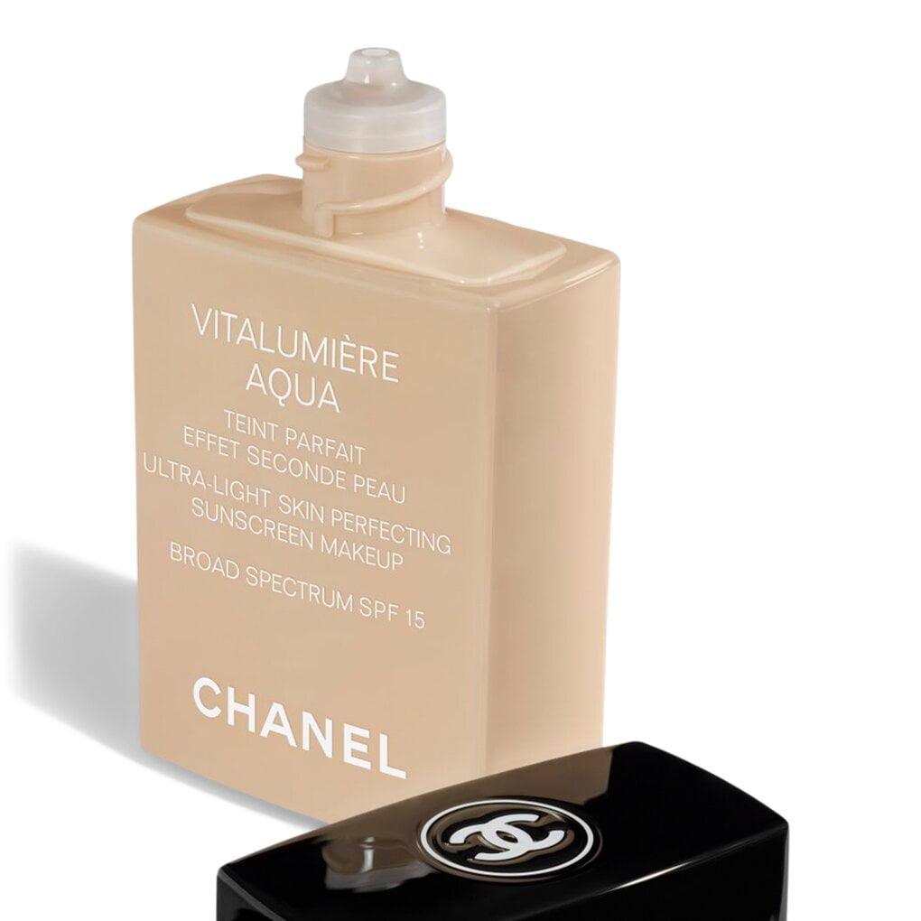 Chanel Vitalumier Aqua BR22