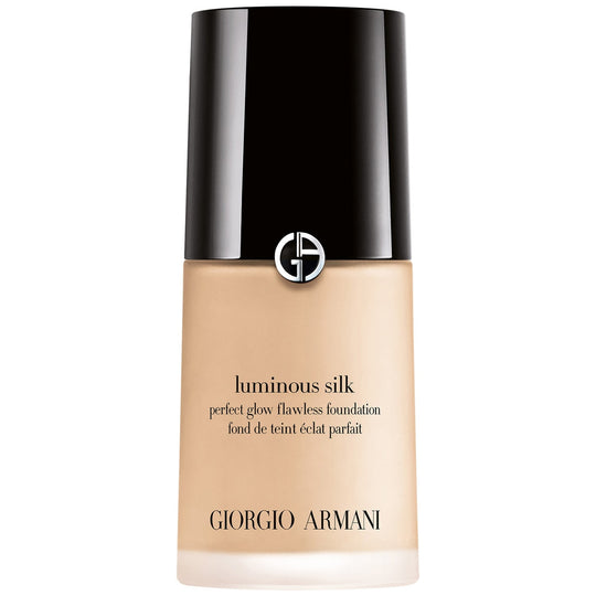 Armani Luminous Silk Foundation 3