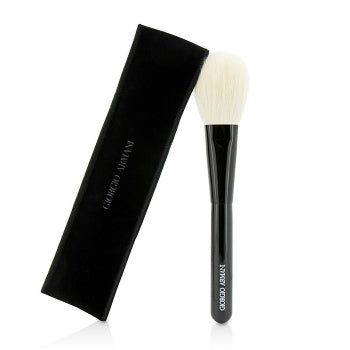 Armani Maestro Brushes Powder Brush 1