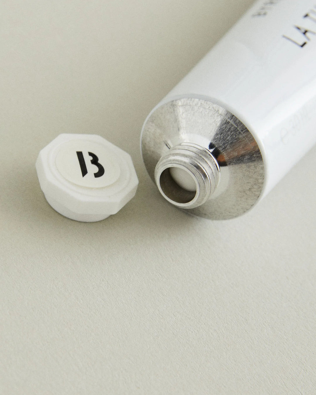 byredo-la-tulipe-hand-cream-30-ml