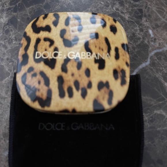 dolce-and-gabbana-felineyes-intense-eyeshadow-quad-4