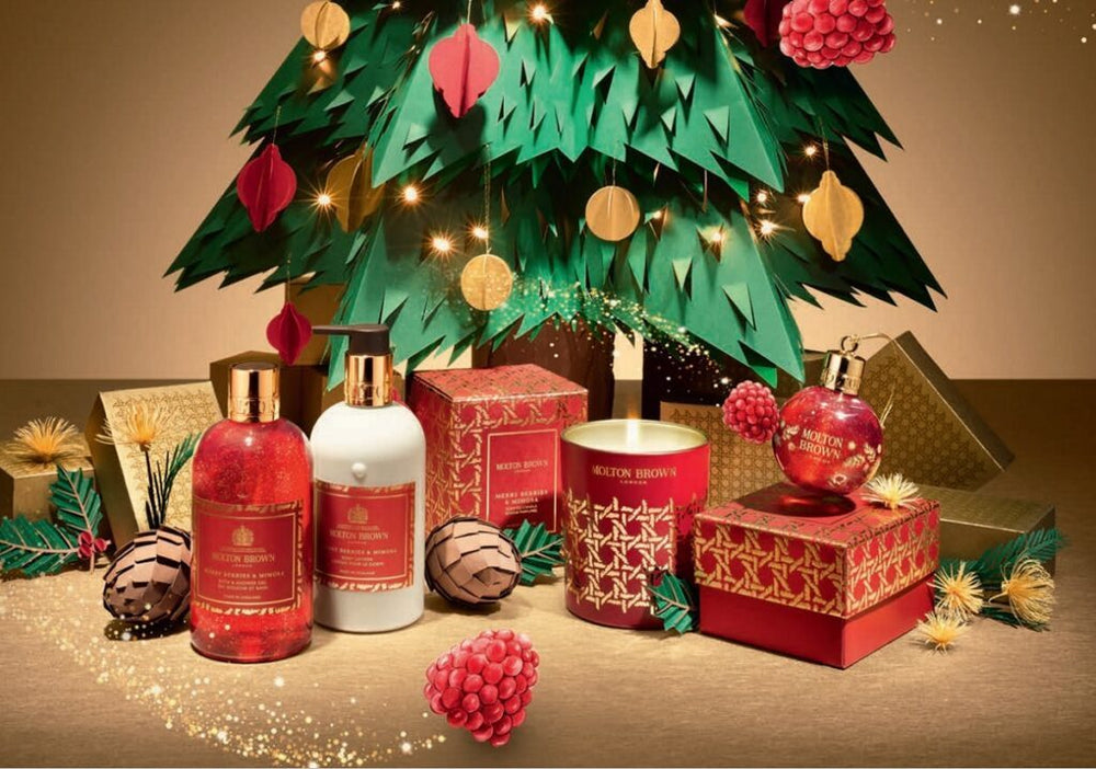 molton-b-merry-berry-bauble
