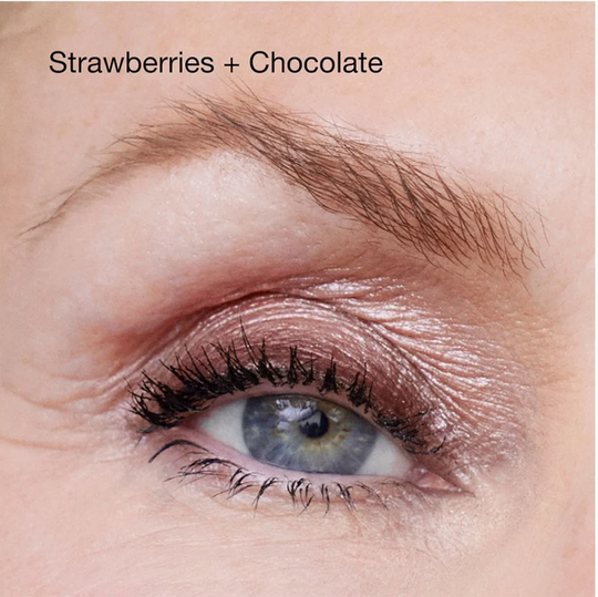 Clinique High Impact Shadow Play 07 Strawberries + chocolate