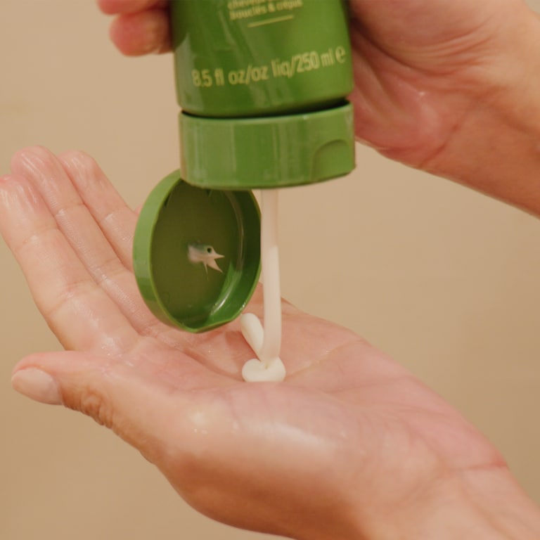 aveda-be-curly-adv-conditioner-250ml