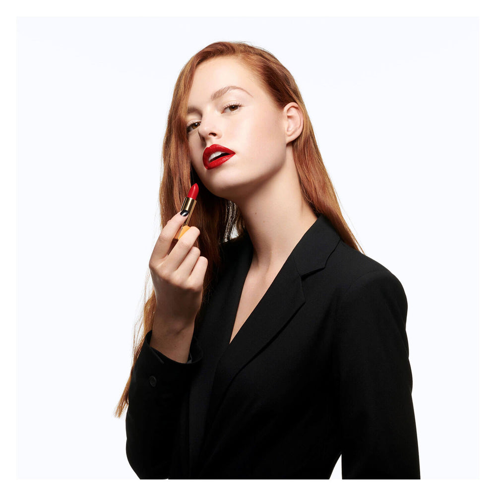yves-saint-laurent-rouge-pur-couture-rossetto-satinato-rouge-unapologetic