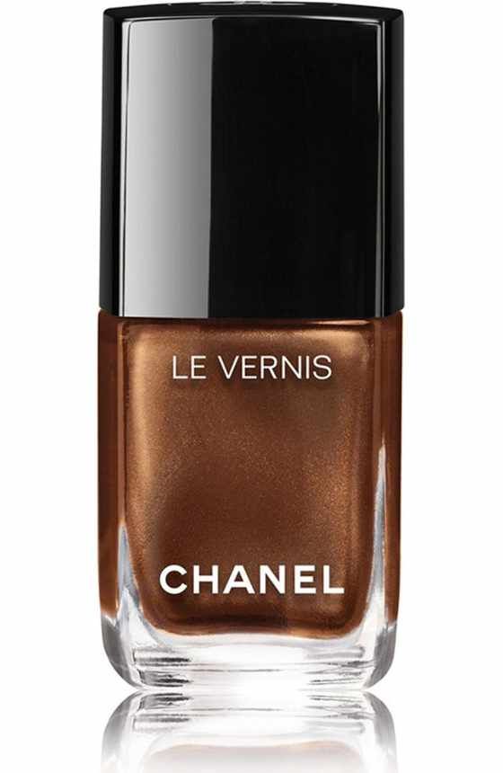 chanel-le-vernis-long-tenue-nail-colour-917