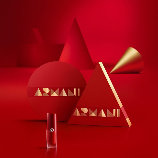 Giorgio Armani Lip Magnet Matte Liquid Lipstick 302