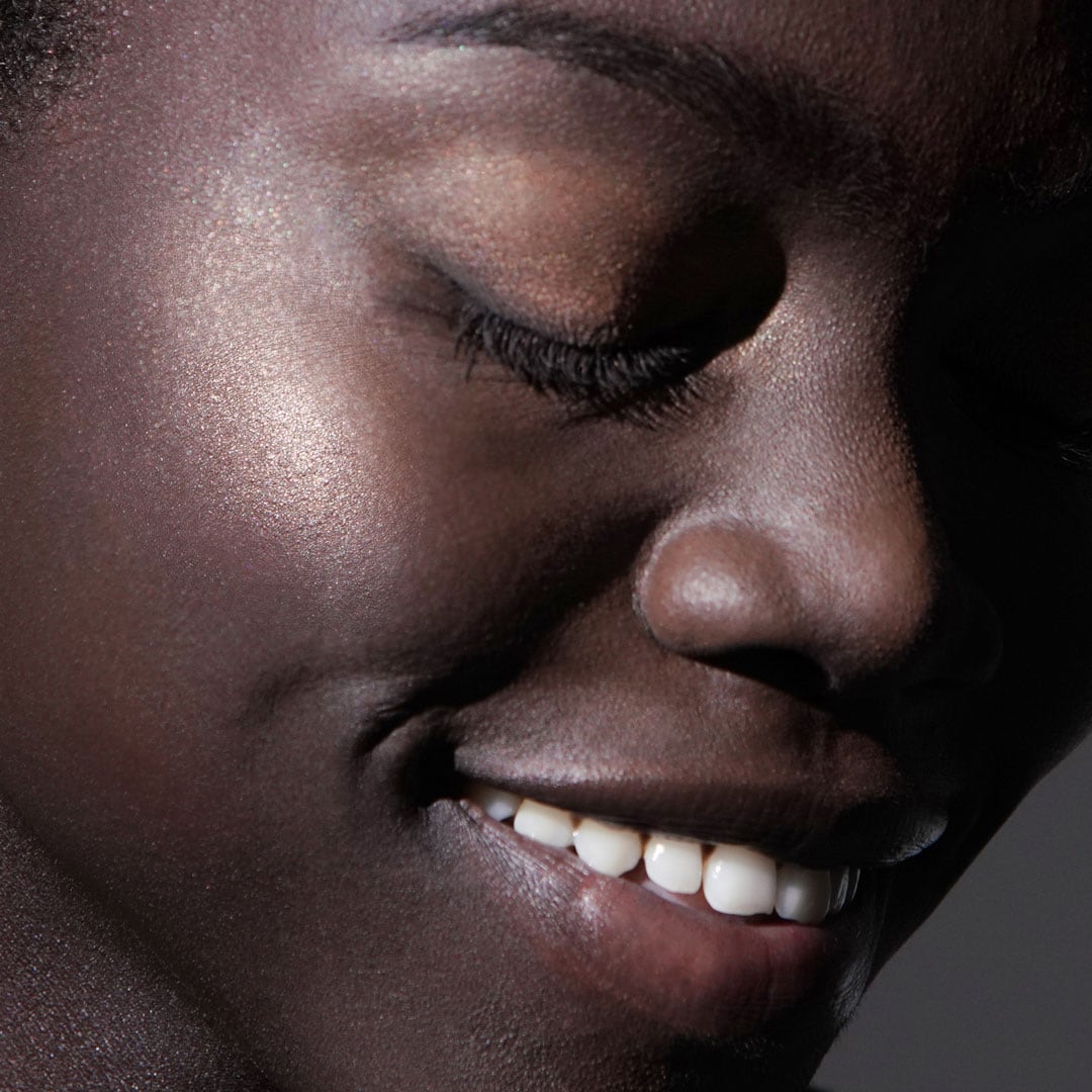 bobbi-brown-highlighting-powder-pink-glow
