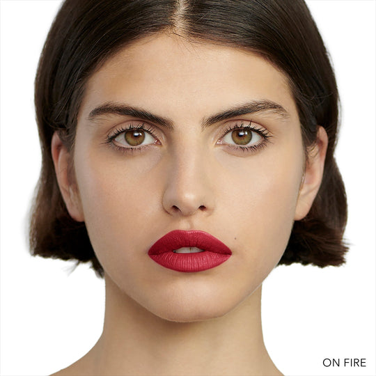 bobbi-brown-luxe-matte-lip-color-on-fire