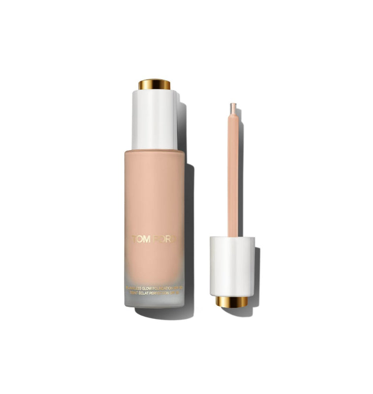 tom-ford-flawless-glow-foundation-5